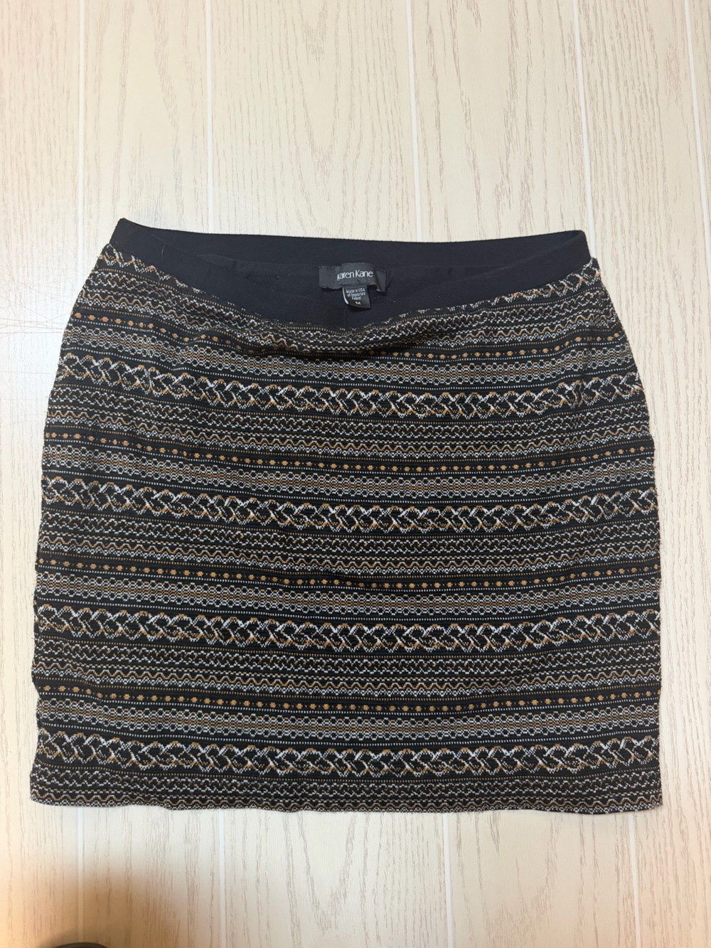 Karen Kane Patterned Knit Skirt